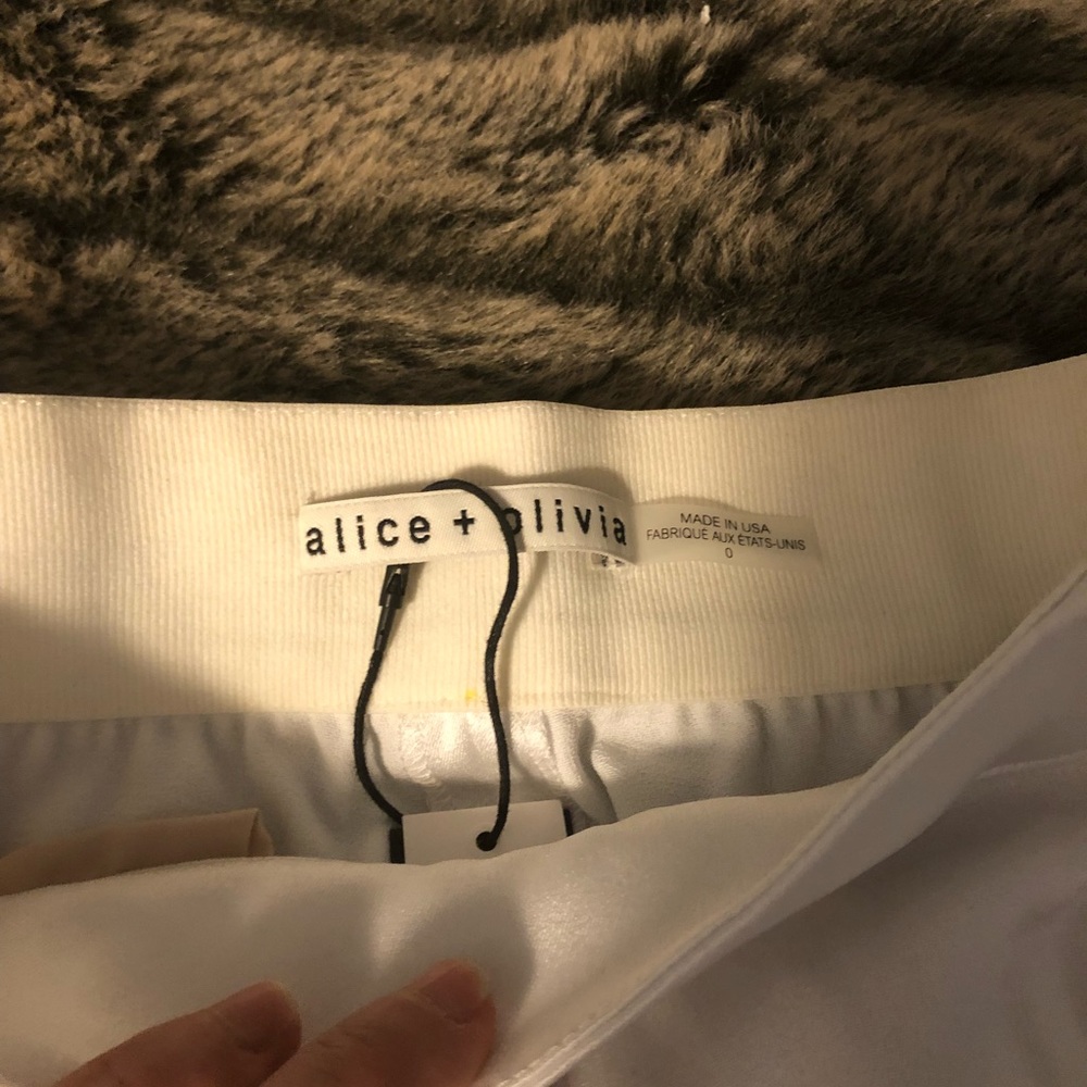 Alice + Olivia wide leg pant